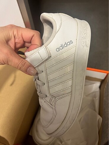 31 Beden beyaz Renk Temiz Orjinal Adidas