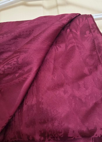 Bordo Dökümlü Kadın Şal - Görsel 2