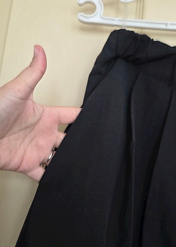 Kadın Siyah Uzun Paraşüt Kumaş Etek - Görsel 3