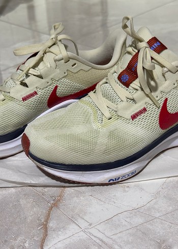 Nike Air Zoom Kosu Ayakkabisi