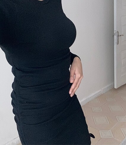 Siyah triko elbise - Görsel 3