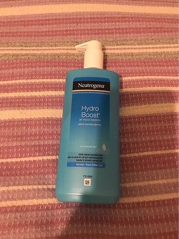 Neutrogena hydro boost vücut losyonu