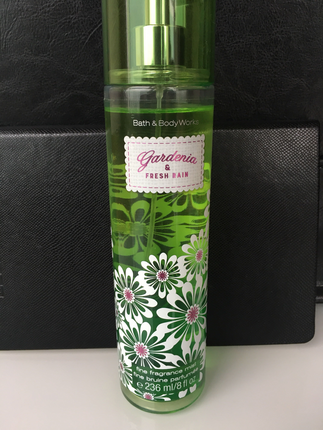 Bath&Body; Works Gardenia Vücut Spreyi