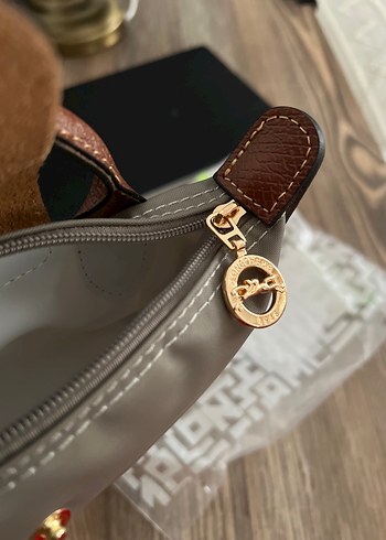 Longchamp Bej Deri Fermuarlı Kadın El Çantası