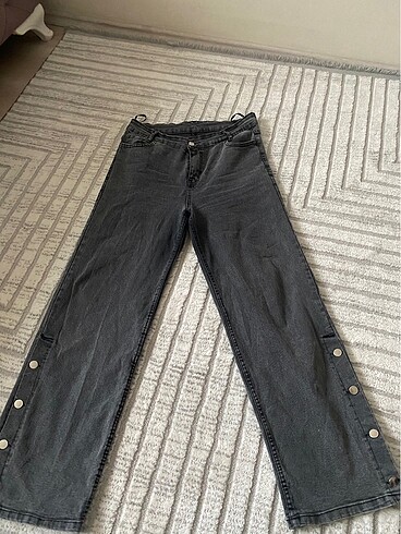 Gri jean