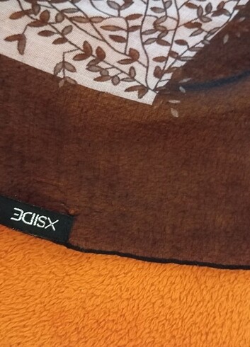 Beden camel Renk 120*125 cm. Fular