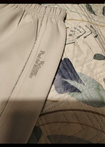 Kadın Beyaz Rahat Kesim Eşofman Altı - Görsel 3