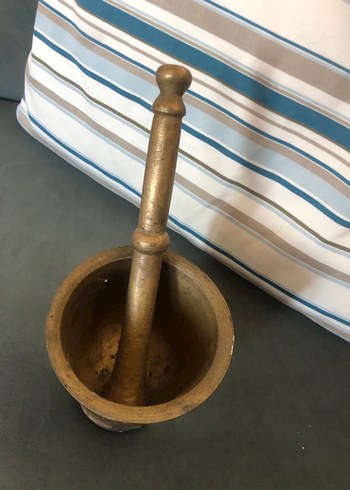 Tasarımcı Koyu Altın Renkli Havan ve Havan Taşı
