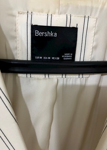 Bershka Bershka Oversize Kadın Blazer Ceket