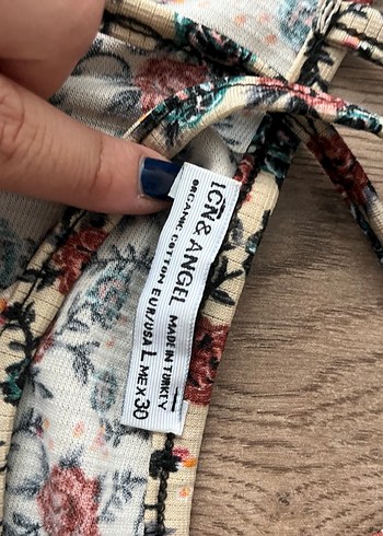 Zara Şortlu takım