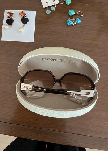 Koton Gözlük