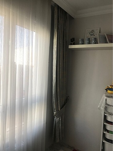 Taç Fon perde