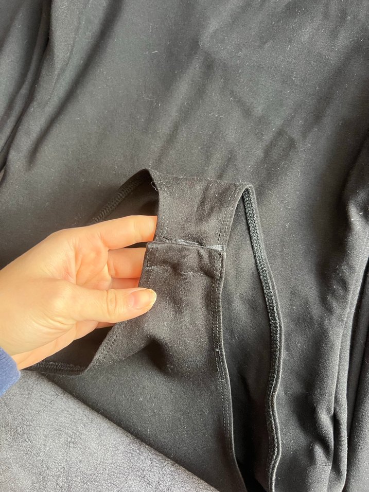 Siyah Uzun Kollu Yüksek Yakalı Kadın Bluz - Görsel 4