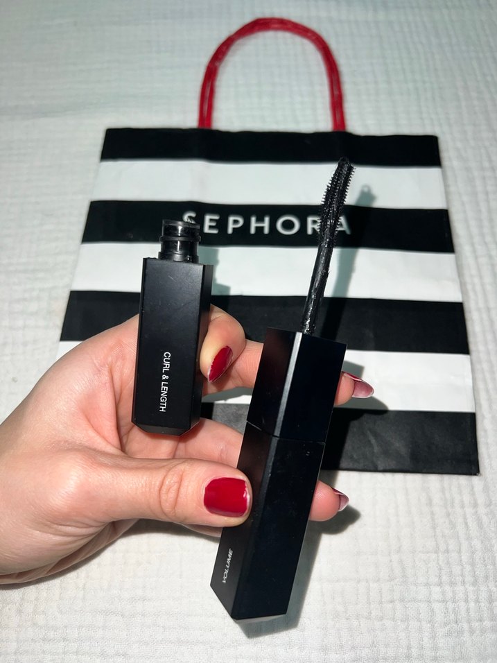 HUDA BEAUTY Çift Taraflı Siyah Maskara - Görsel 4