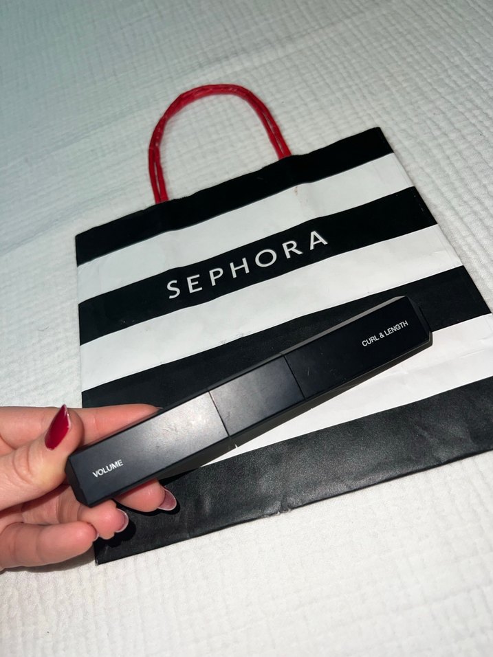 HUDA BEAUTY Çift Taraflı Siyah Maskara - Görsel 5