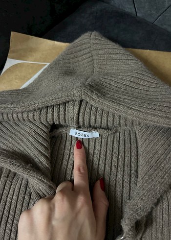 Kahverengi Kapüşonlu Kadın Triko Hırka - Görsel 3