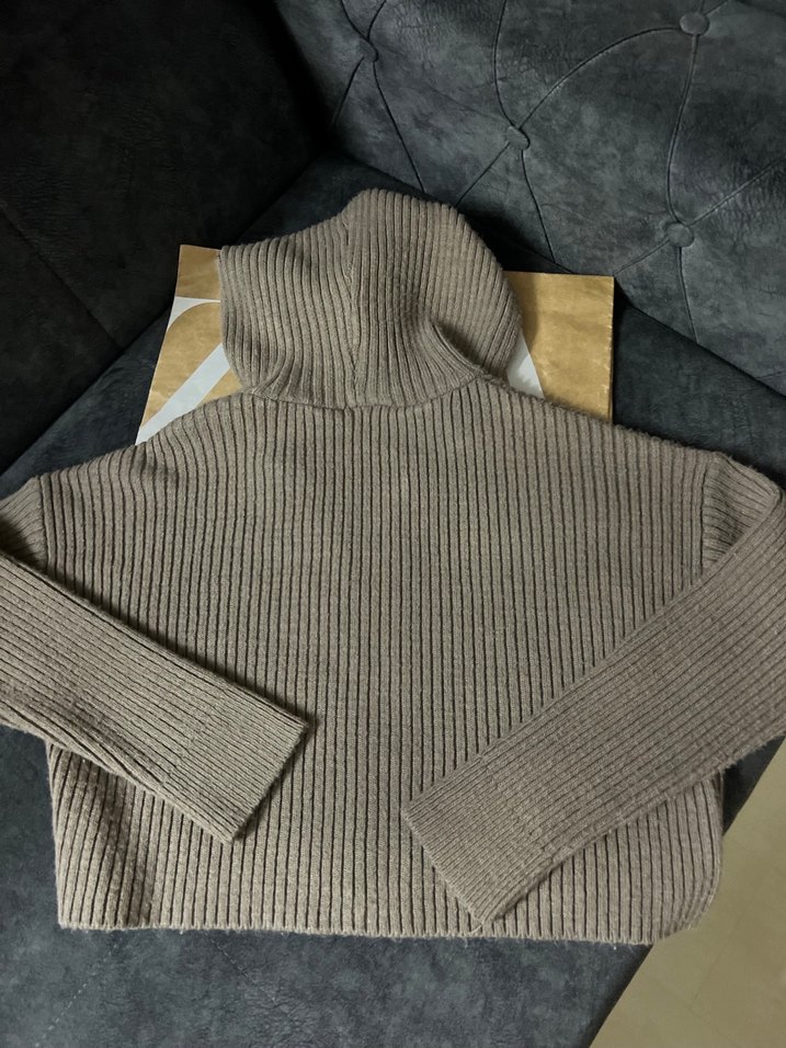 Kahverengi Kapüşonlu Kadın Triko Hırka - Görsel 4