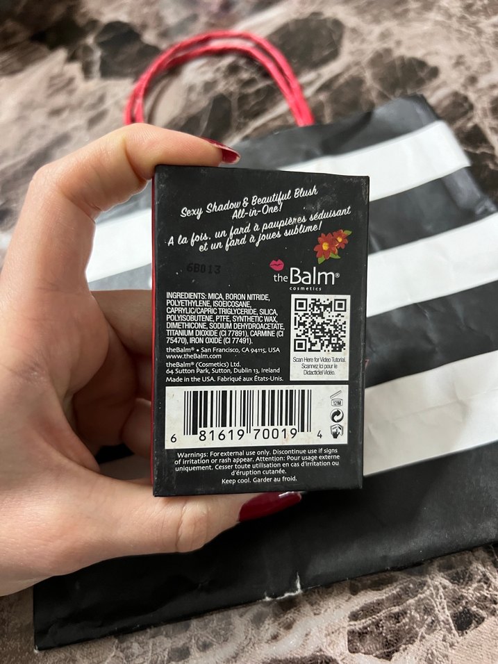 the balm Hot Mama Allık - Görsel 5