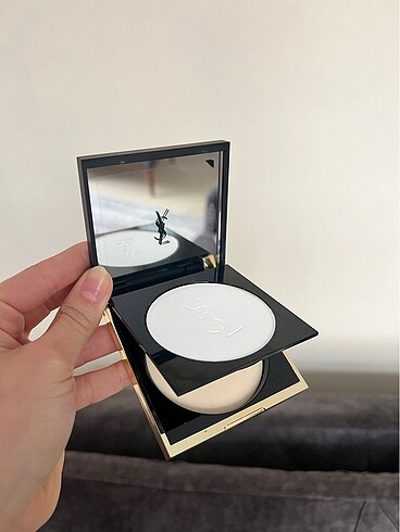 YSL transparan pudra