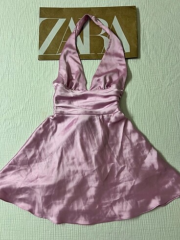 Zara Zara saten elbise