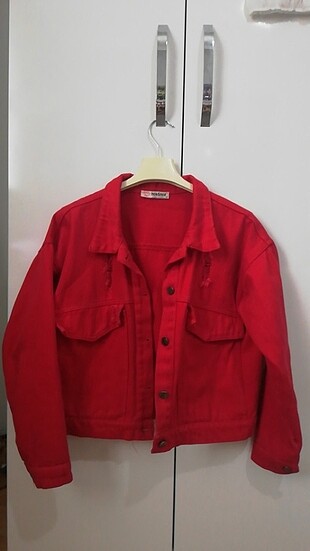 38 Beden kırmızı Renk Kırmızı ceket 