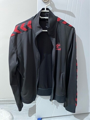 Hummel ceket