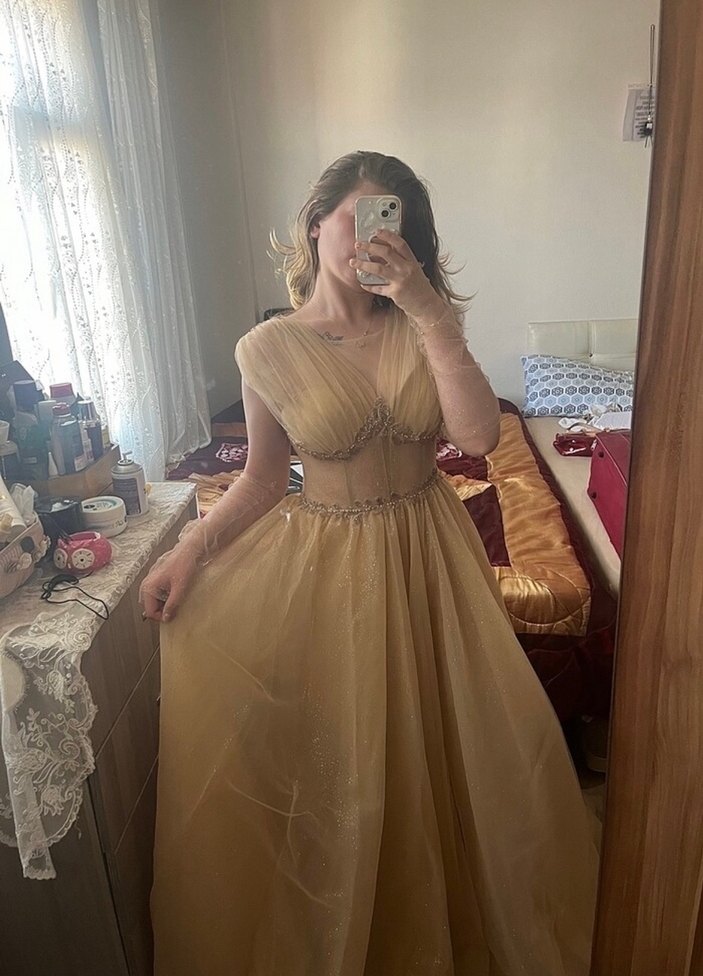 Bej Transparan Uzun Straplez Nişan Elbisesi - Görsel 3