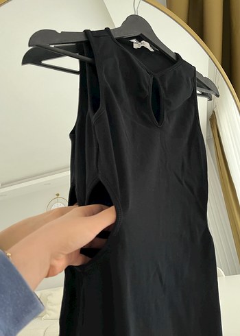 Siyah Drapeli V Yakalı Uzun Elbise - Görsel 2