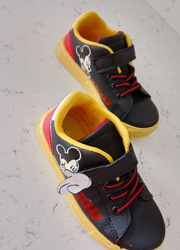 Erkek çocuk ayakkabı Mickey mouse lisanslı 