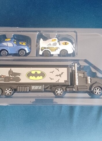  Beden Batman oyuncak tır ve arabalar 