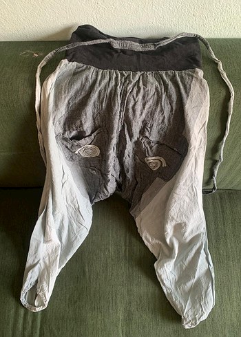 Zara Gri Nakışlı Unisex pantalon-şalvar