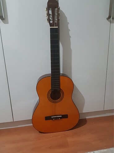 Gitar 4/4