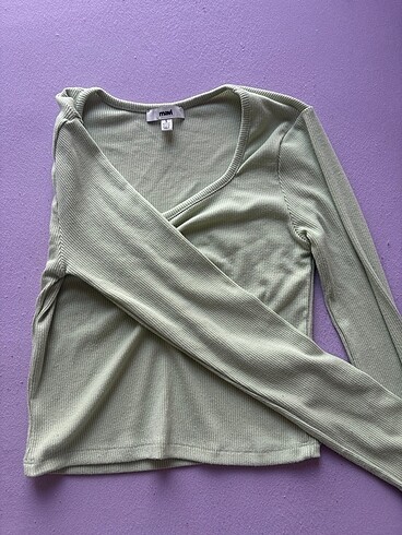 s Beden Yeşil esnek crop bluz
