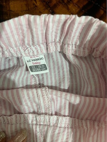 LC Waikiki Pembe çizgili şort