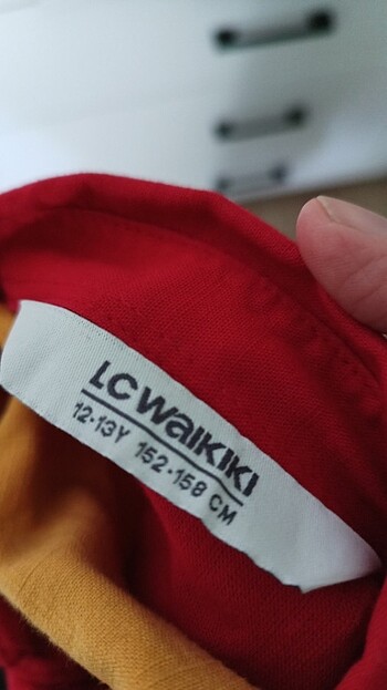 12-13 Yaş Beden kırmızı Renk Lc Waikiki kırmızı erkek çocuk gömlek