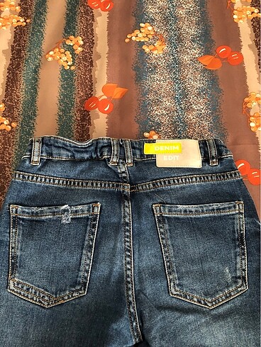 11-12 Yaş Beden Zara kot