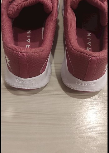 39 Beden Under Armour Pembe Kadın Training Ayakkabı
