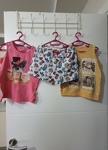 Barbie sort ve tshirt