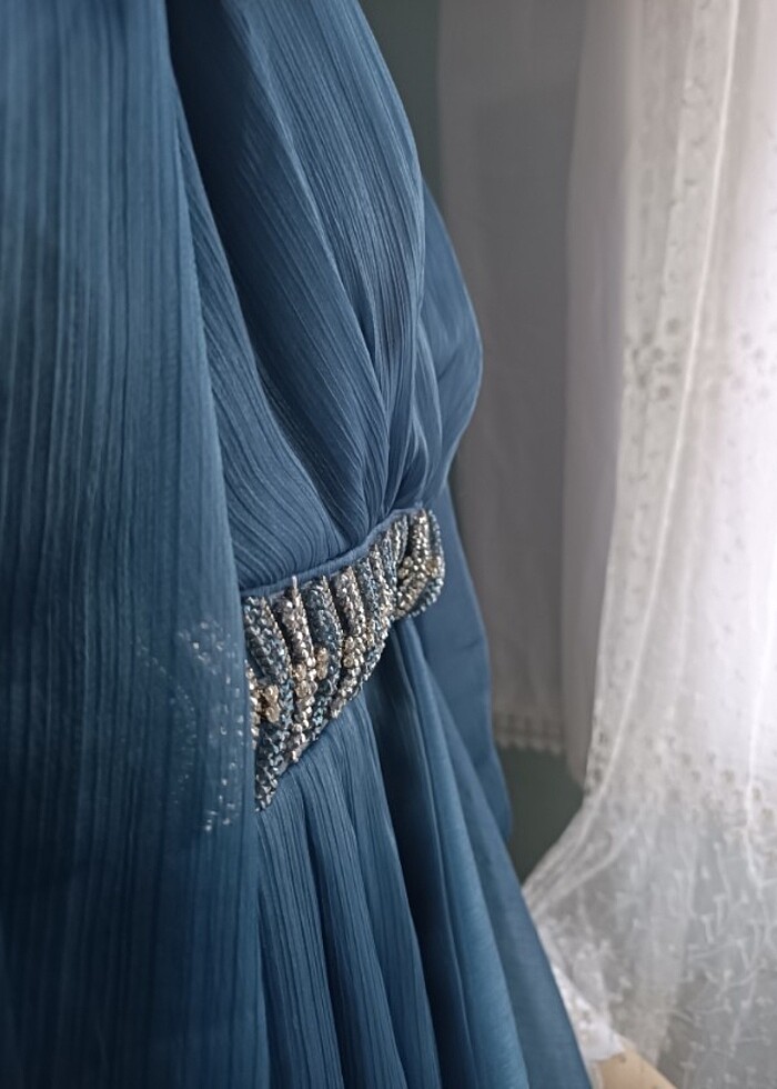 Bir defa giyilmiş temiz tesettür abiye - Görsel 5