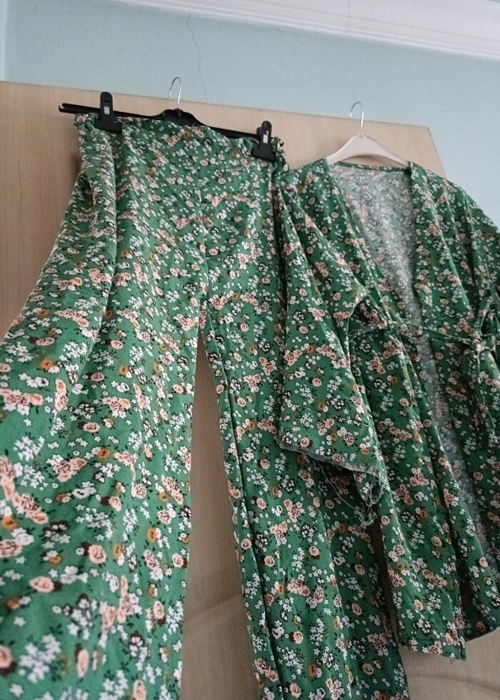 Kimonolu takım - Görsel 4