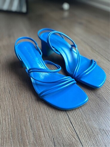 Pull&bear sandalet