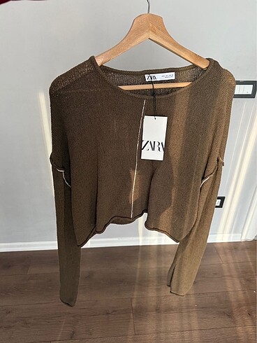 Zara triko