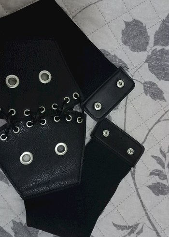 Siyah Gotik Deri Kadın Kemer Korse