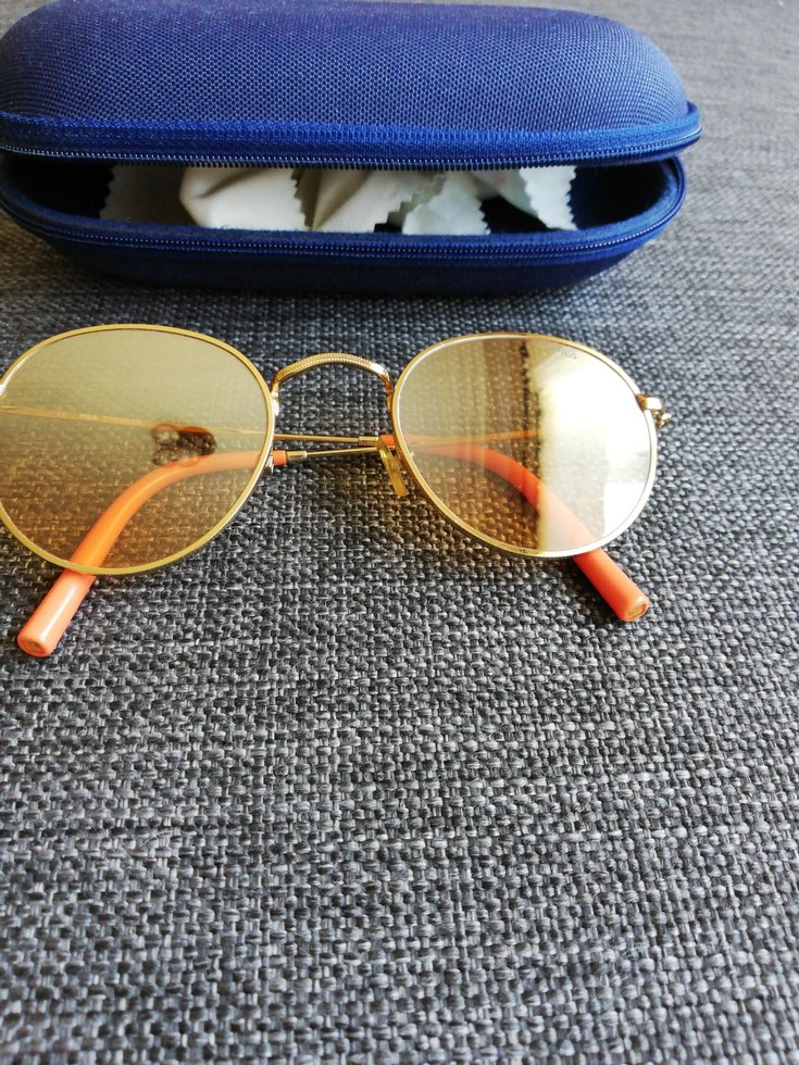 Altın Renkli Retro Kadın Güneş Gözlüğü - Görsel 2