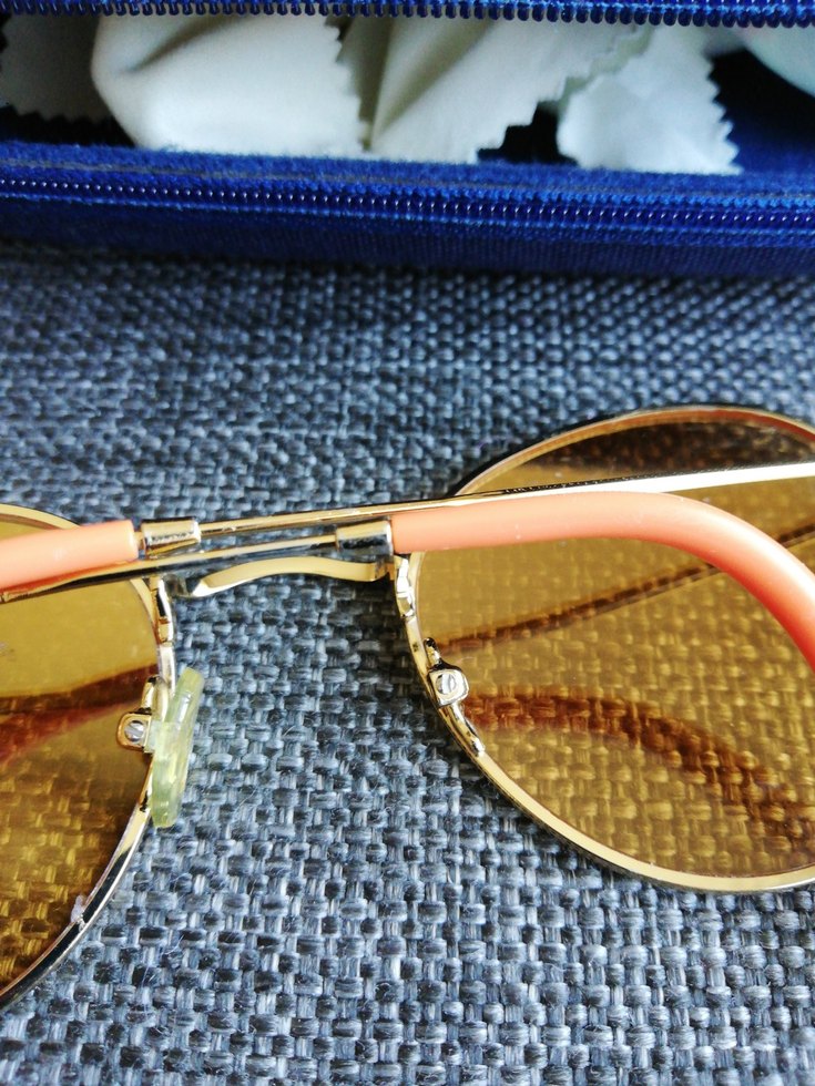 Altın Renkli Retro Kadın Güneş Gözlüğü - Görsel 3