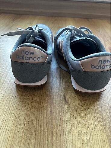 38 Beden New balance 410 serisi