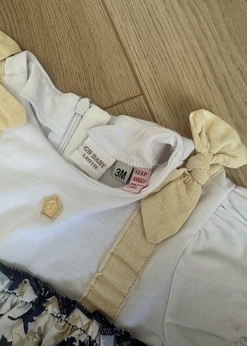 Nakışlı Fırfırlı Bebek Kız Tulum - Görsel 3