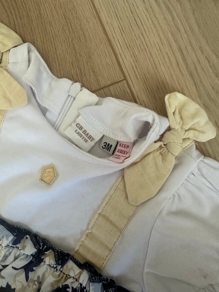 Nakışlı Fırfırlı Bebek Kız Tulum - Görsel 3