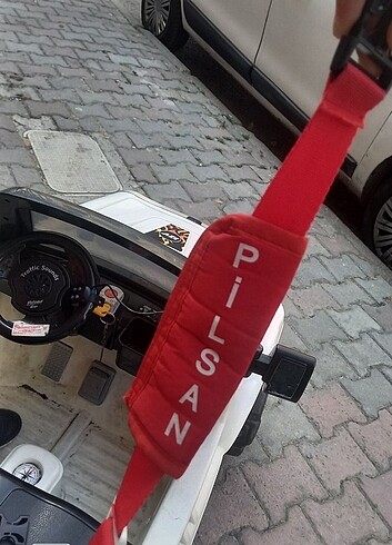 Beden beyaz Renk Akülü Araba