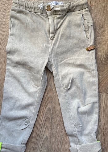 Bej Düğmeli Erkek Çocuk Denim Pantolon